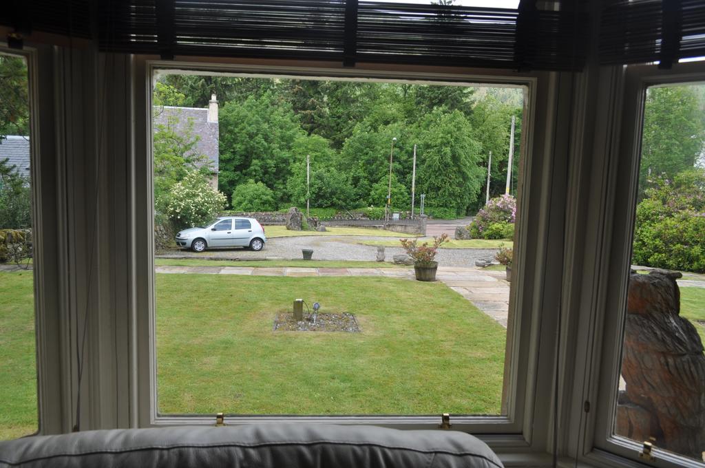 Airlie House Self Catering Villa Strathyre Værelse billede