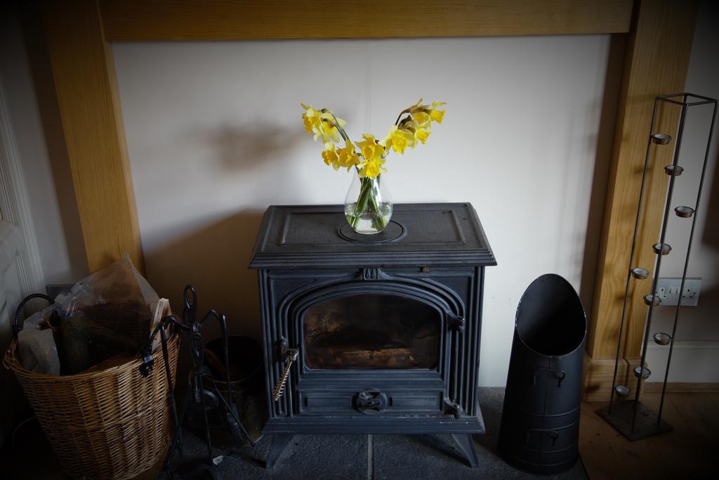 Airlie House Self Catering Villa Strathyre Eksteriør billede