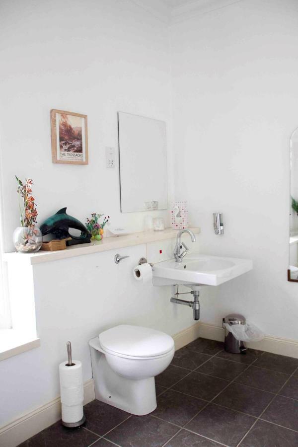 Airlie House Self Catering Villa Strathyre Eksteriør billede